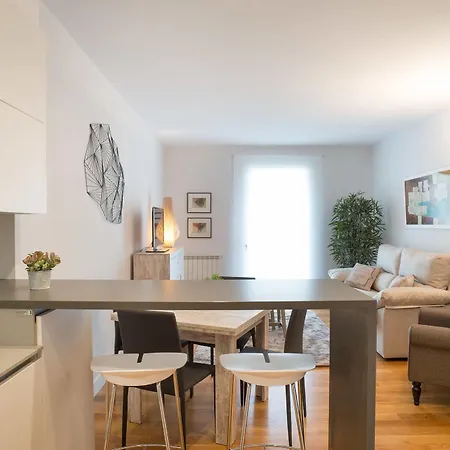 Apartment Garibay Boulevard - Ib.
